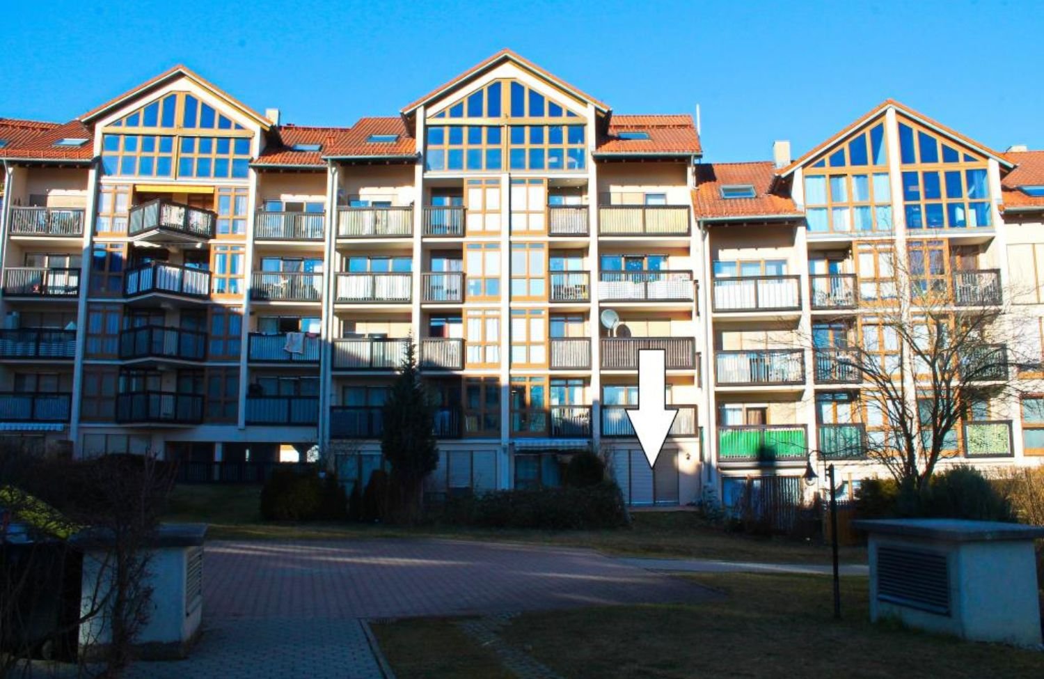 GARTEN/TERRASSEN-WOHNUNG LL-MITTE