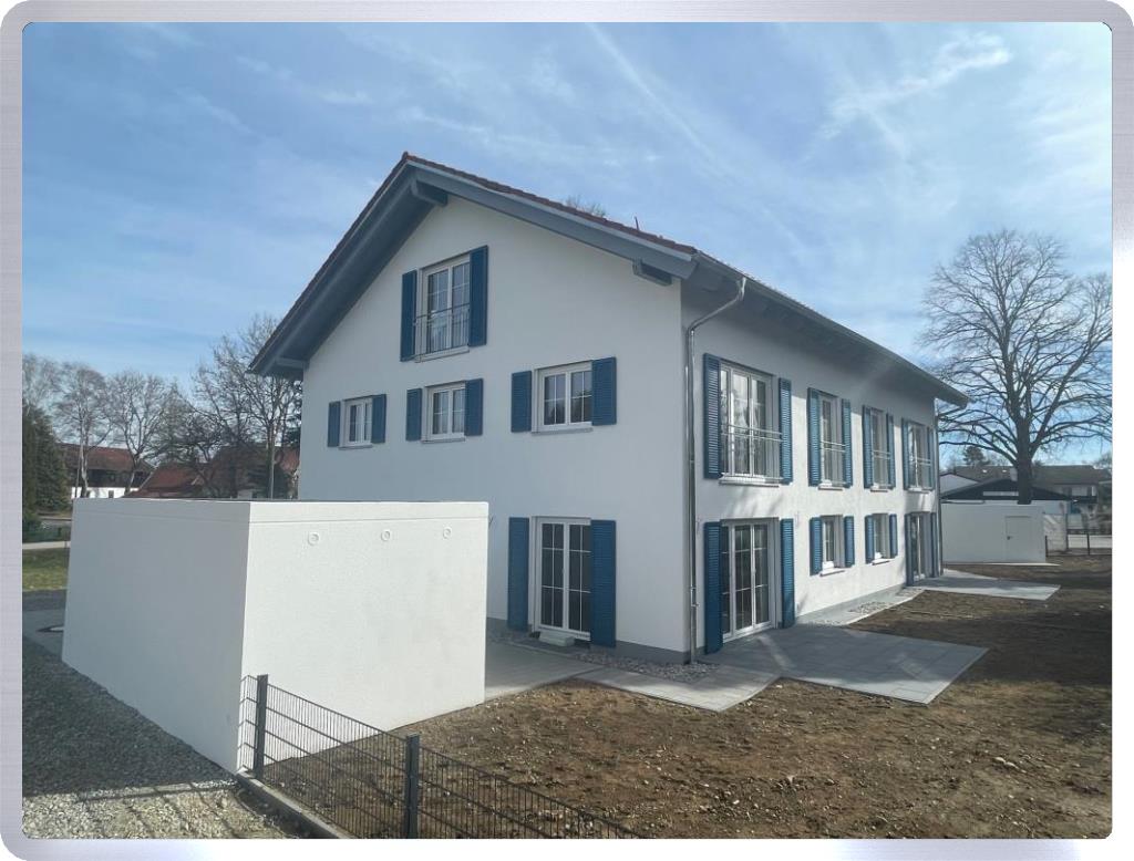 NEUBAU DOPPELHAUSHÄLFTEN ISSING