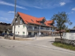 Ansicht2 - — VERMIETET — GROSSE – NEUWERTIGE – DACHGESCHOSS-WOHNUNG! KALTENBERG/GELTENDORF – S4