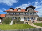 Ansicht Wohnanlage - HELLE – GROSSZÜGIGE 3-ZIMMER-DACHGESCHOSS-WOHNUNG plus STUDIO! Rott am Lech
