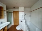 Bad - — VERMIETET — Große Haus im Haus-Wohnung auf 2 Etagen mit Atelier! DENKLINGEN