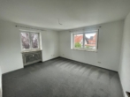 Schlafen - — VERMIETET — Große Haus im Haus-Wohnung auf 2 Etagen mit Atelier! DENKLINGEN