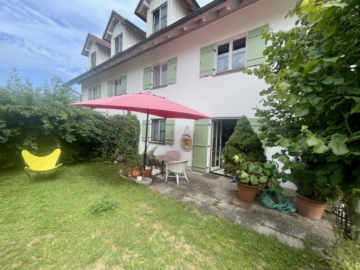 — RESERVIERT — GEMÜTLICHE – IDYLLISCHE – 2 ZIMMER – GARTEN/TERRASSEN – WOHNUNG mit EBK+KFZ-PLÄTZEN!, 86932 Pürgen, Wohnung