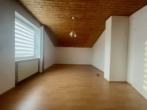 Zimmer-DG - — VERMIETET — BUNGALOW mit TOLLEM GARTEN / Doppel-GARAGE + AUSGEBAUTER KELLER! HURLACH – Lkr.LL